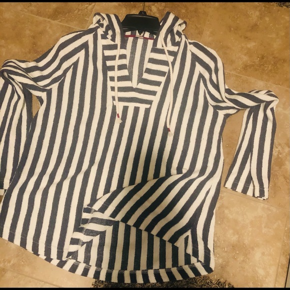 Old Navy Beach top Cover UP! ~ sz.(MED) - Picture 5 of 9